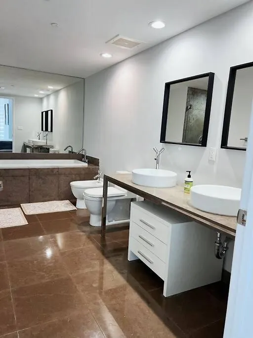 Luxury In Icon W Brickell Apartment