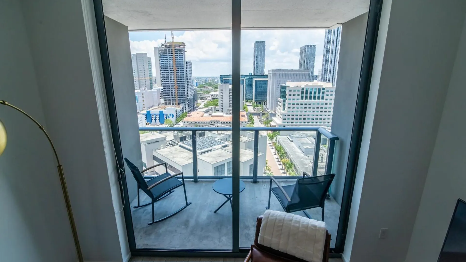 아파트 Luxurious King Bed In Downtown 마이애미