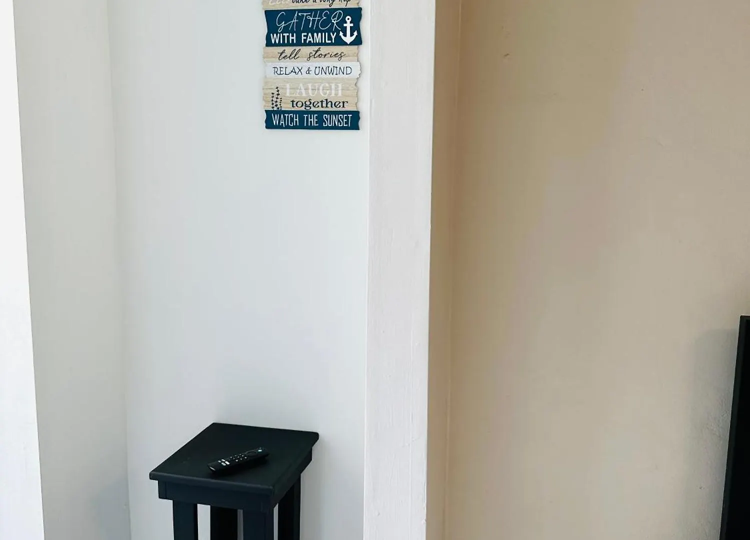 Lovely With Free Parking Apartment