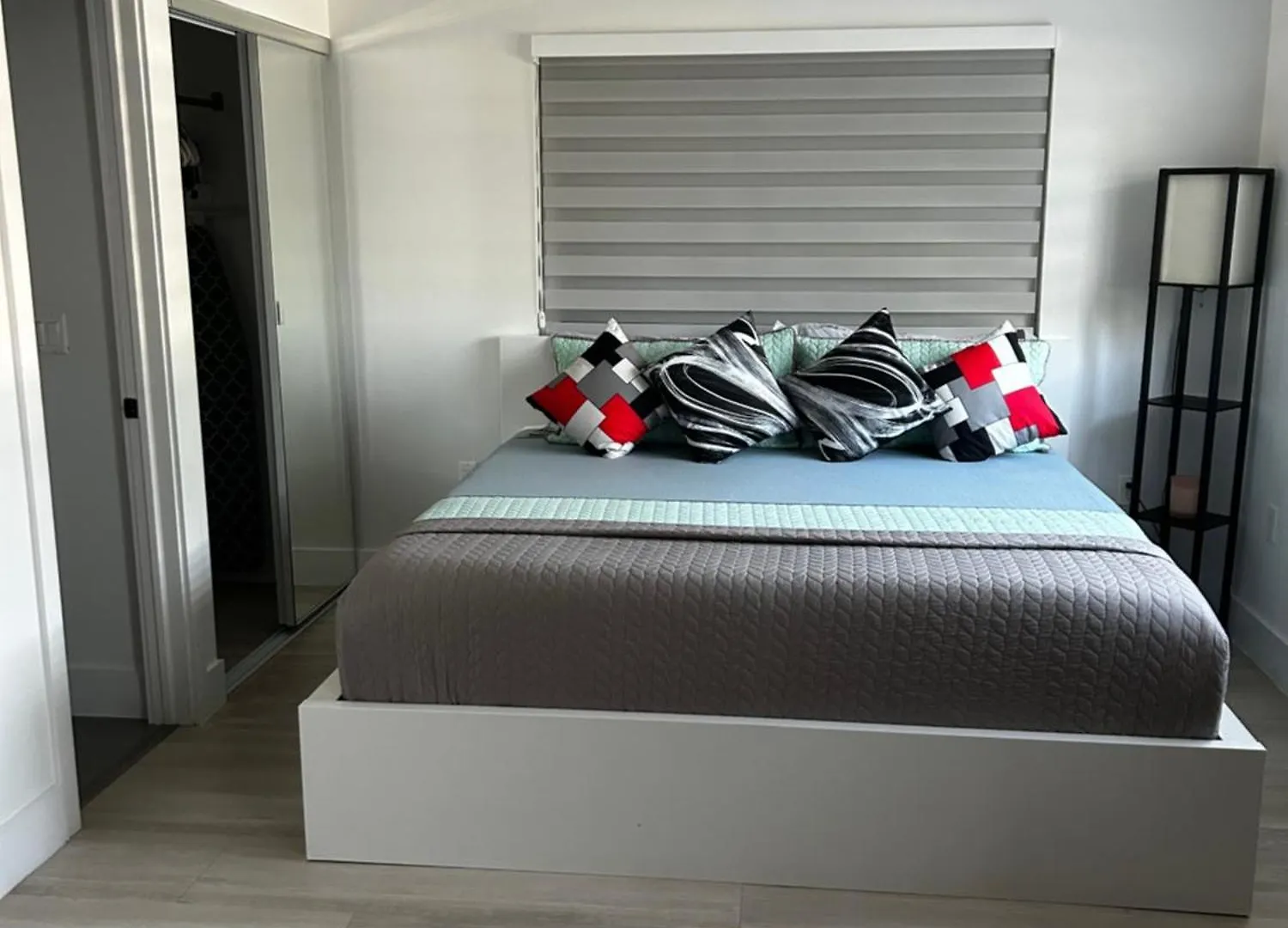 Cozy Apartment, With Separate Entrance