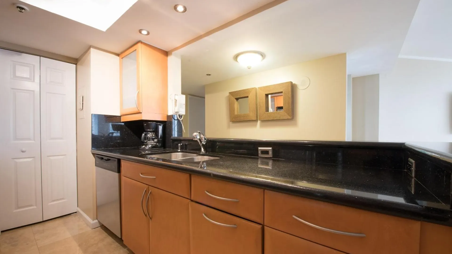 Serene Two-bedroom Bay View Miami