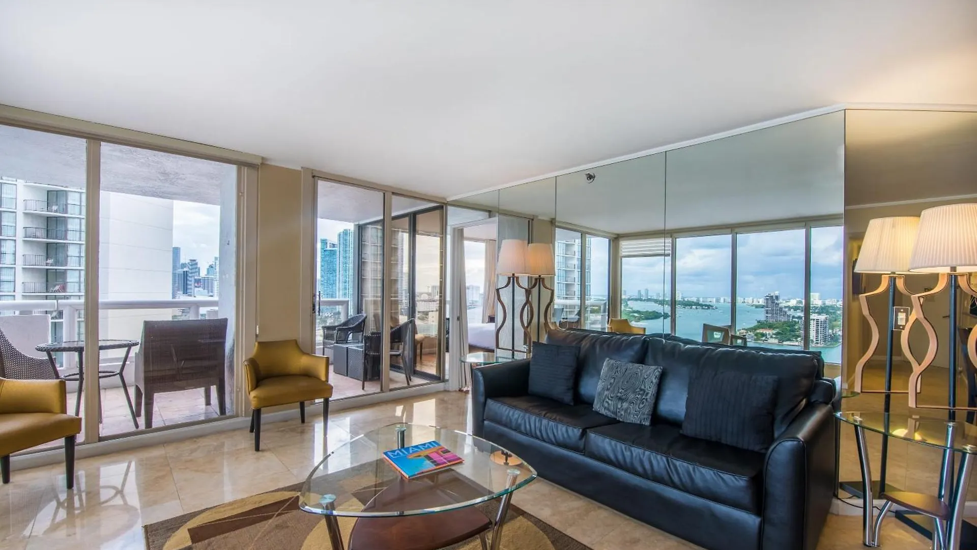 Apartment Serene Two-bedroom Bay View