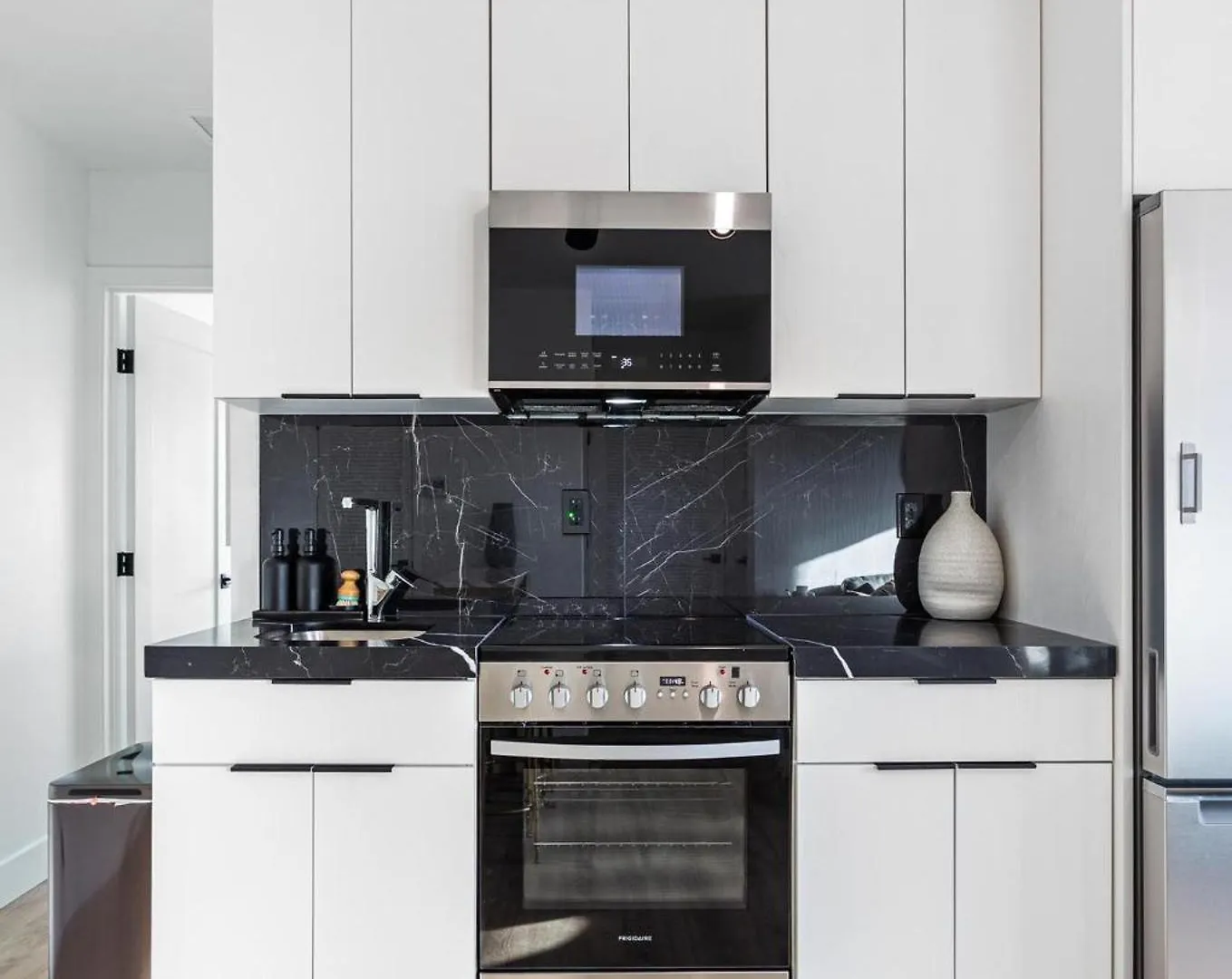 Apartment Lux Retreat By Renzzi Miami