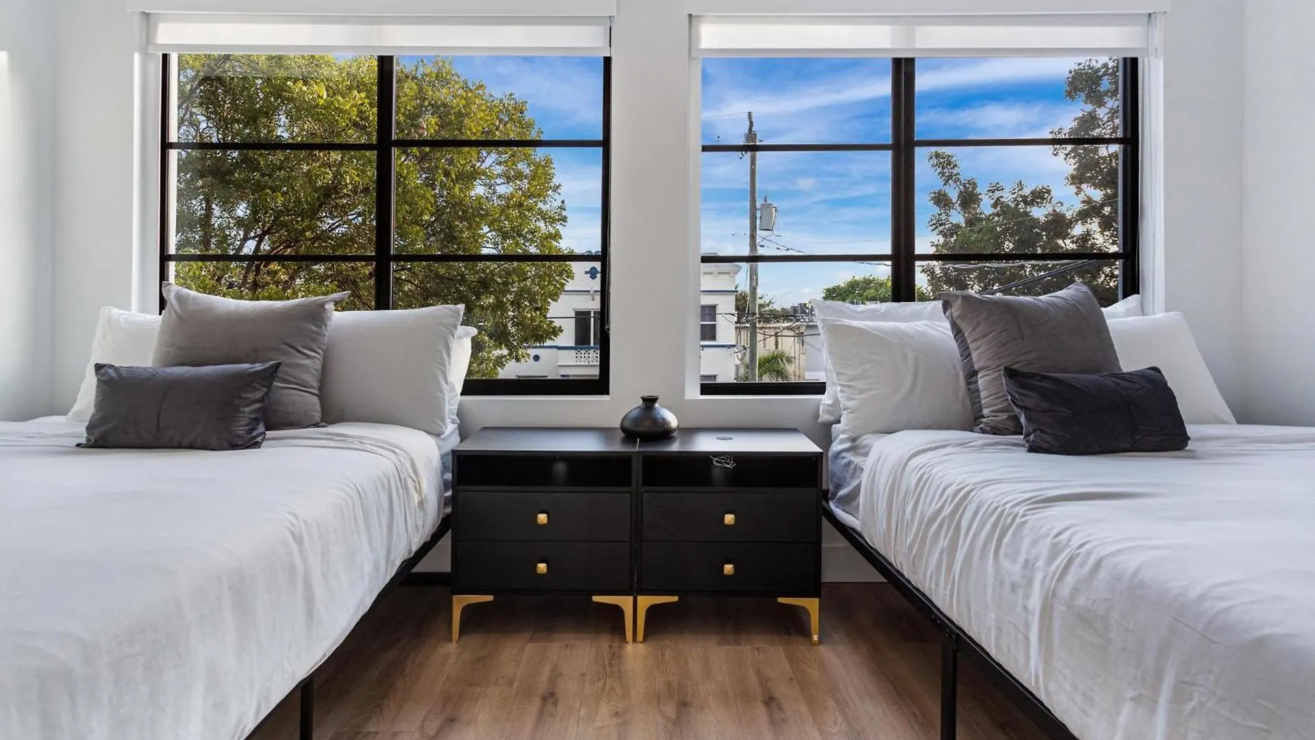 Apartment Lux Retreat By Renzzi *