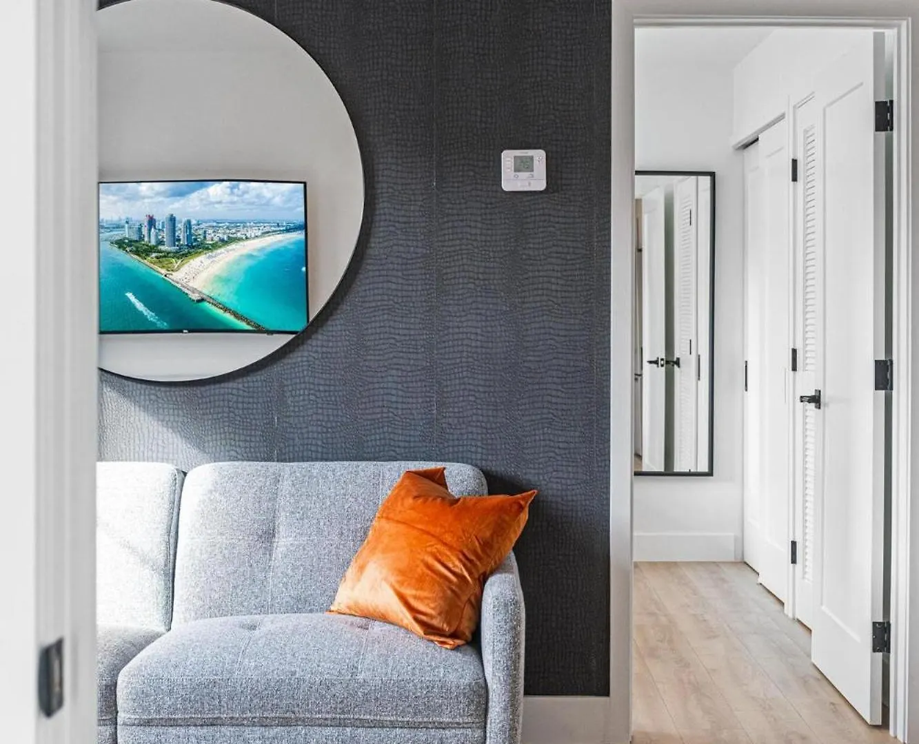 Lux Retreat By Renzzi Apartment Miami