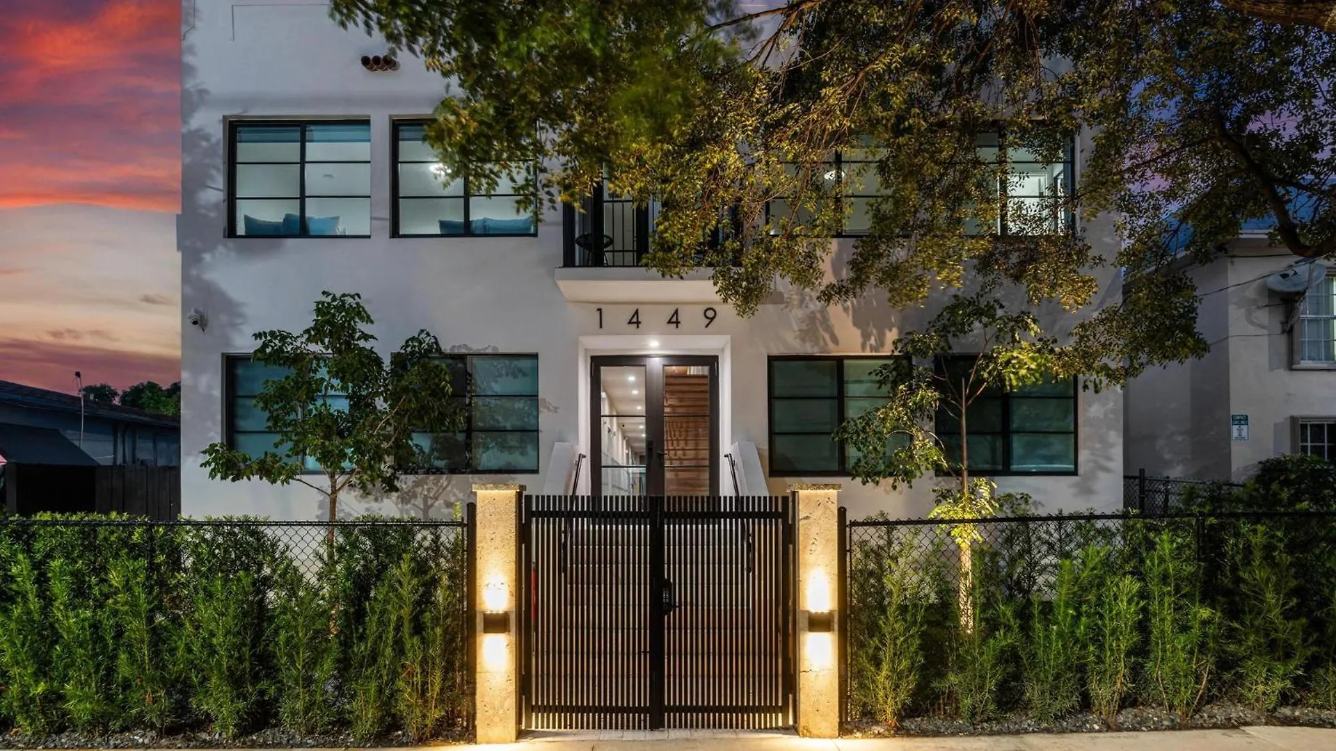 Apartment Lux Retreat By Renzzi Miami
