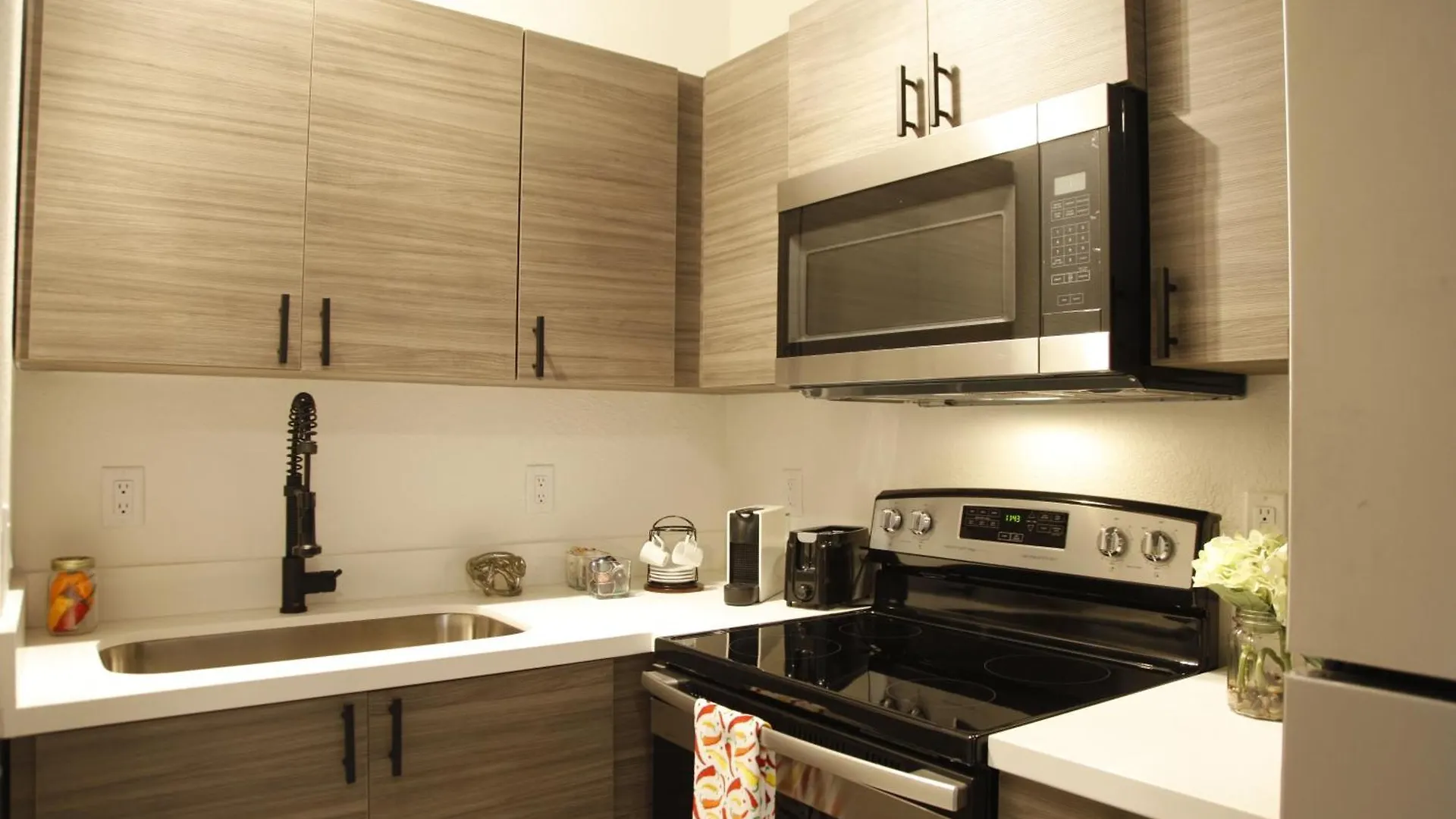1 Designer In The Upper East-side * Miami