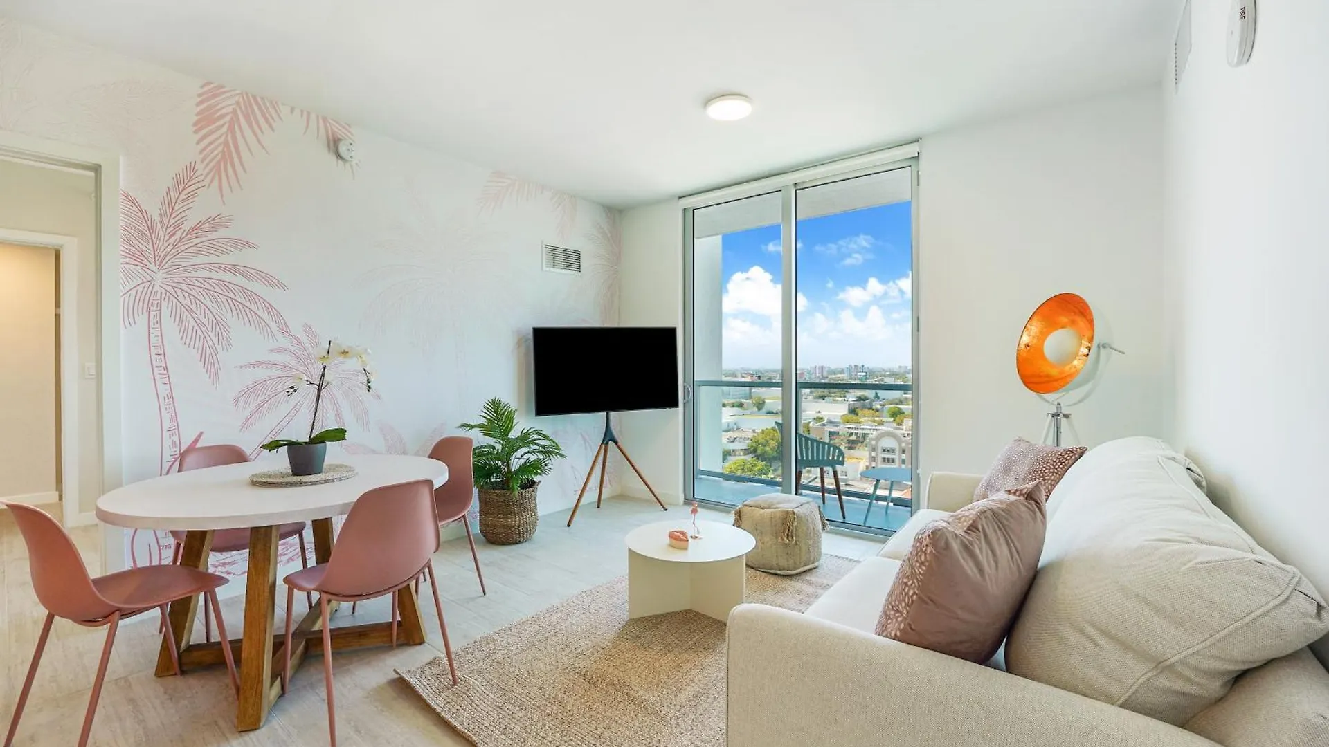 Quadro Residences By Ionica * Miami