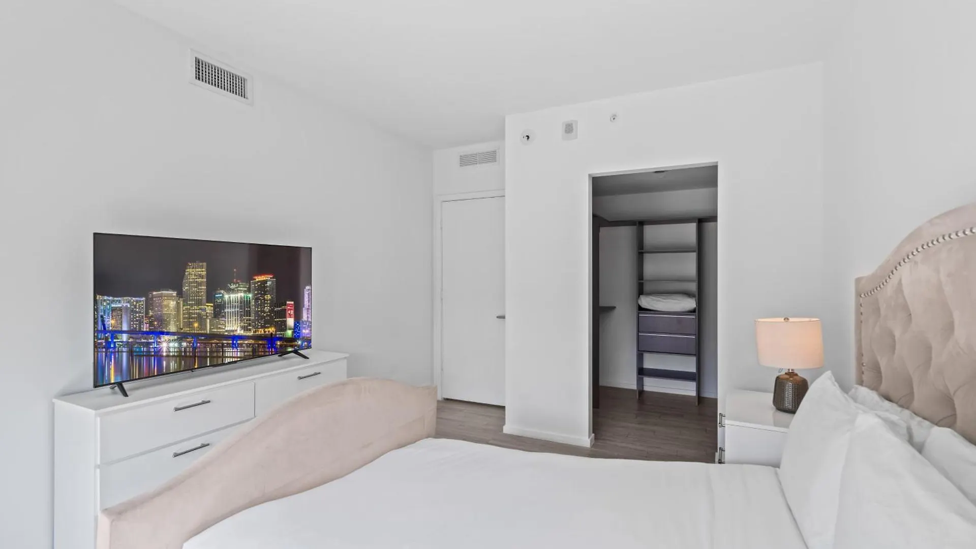 Apartment Amazing Location In The Heart Of Miami