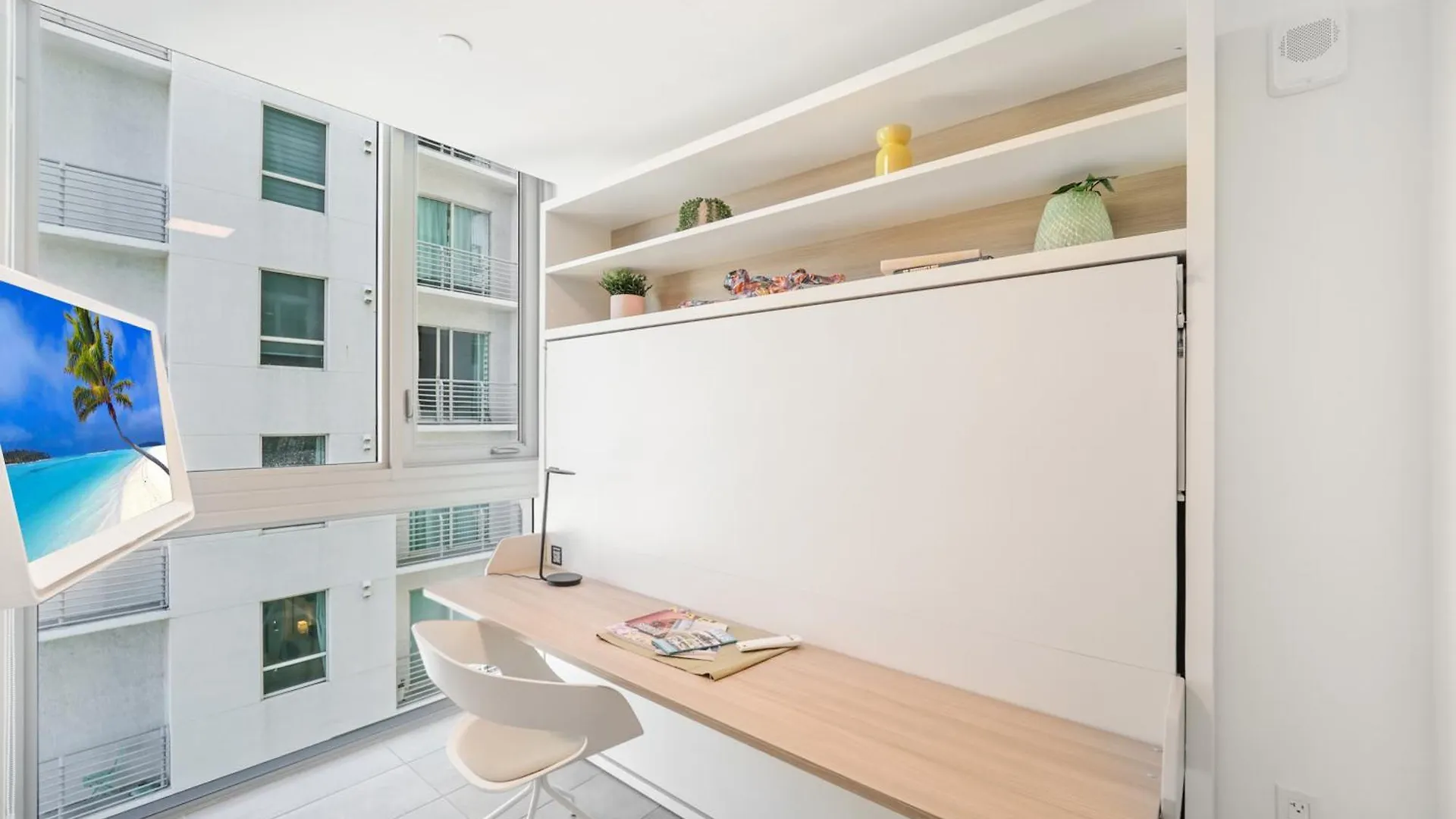 227 Condominium By Ionica Apartmán *