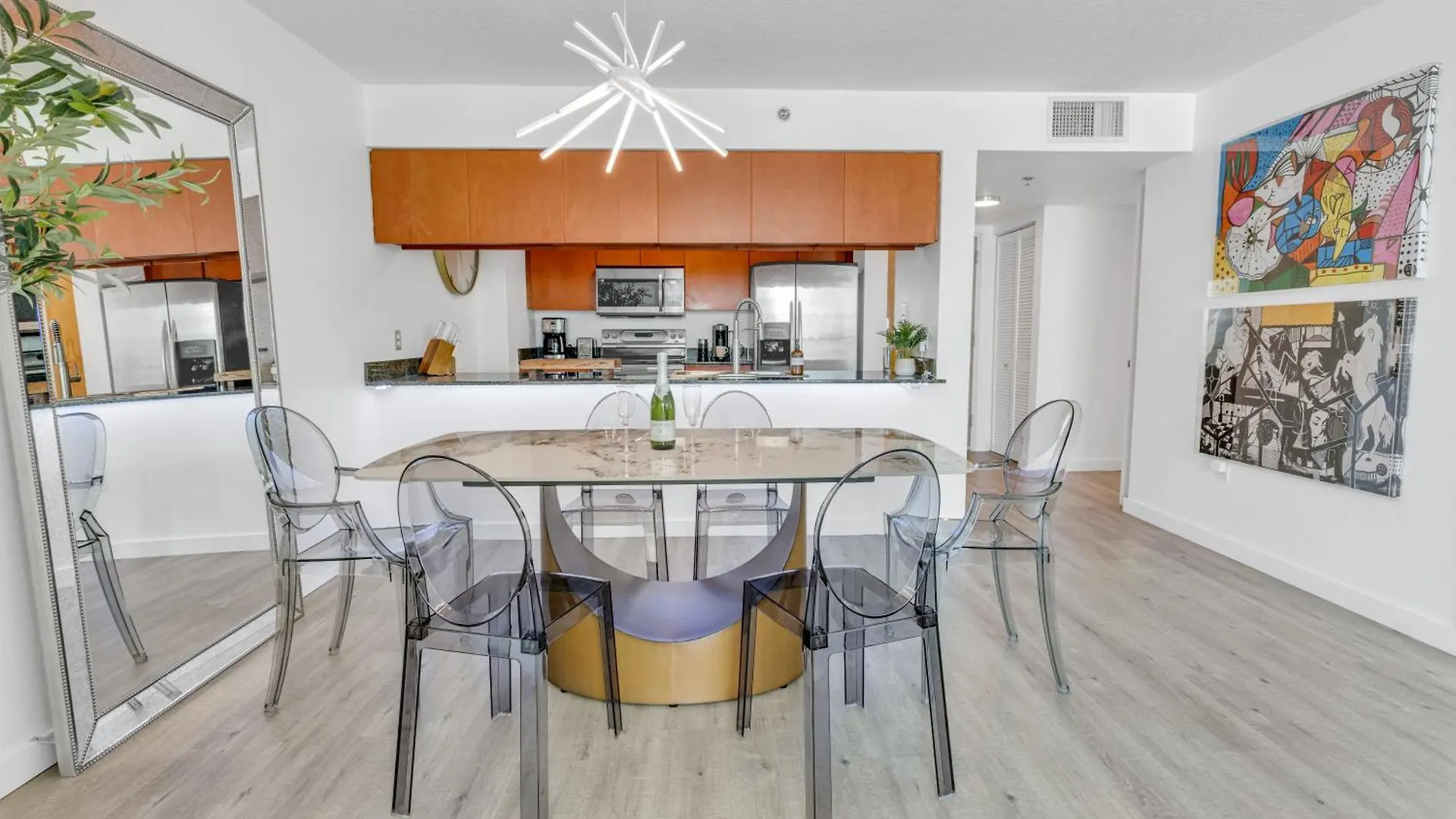 Oceanside Penthouse In Brickell Miami, Pool, Free Parking
