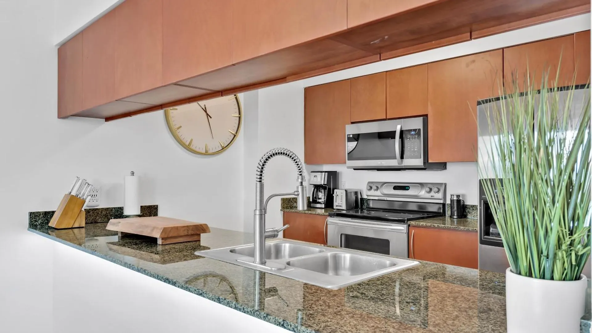 Apartment Oceanside Penthouse In Brickell Miami, Pool, Free Parking *