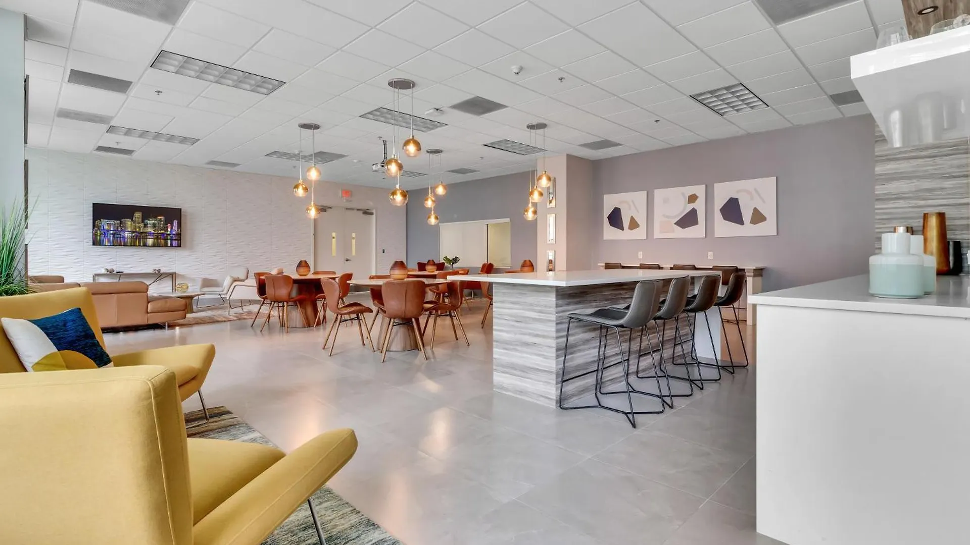 Oceanside Penthouse In Brickell Miami, Pool, Free Parking