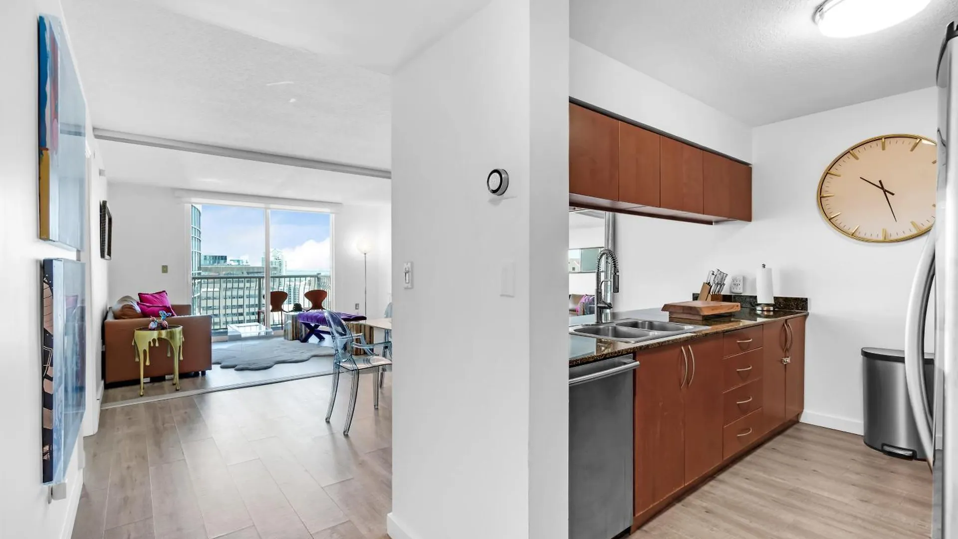 Oceanside Penthouse In Brickell Miami, Pool, Free Parking