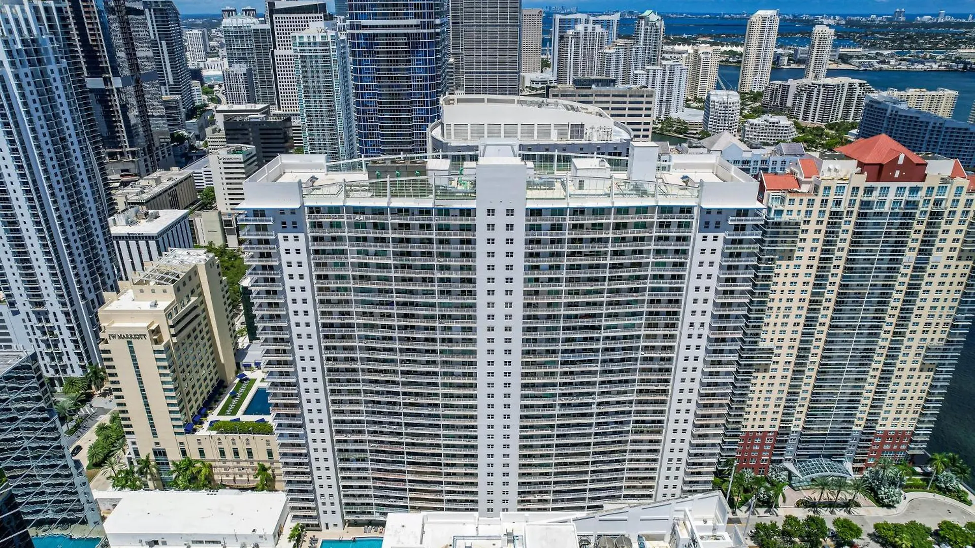 Oceanside Penthouse In Brickell Miami, Pool, Free Parking