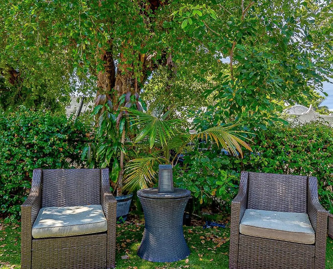 Holiday home Cheerful 4 Bedroom With Free Parking *