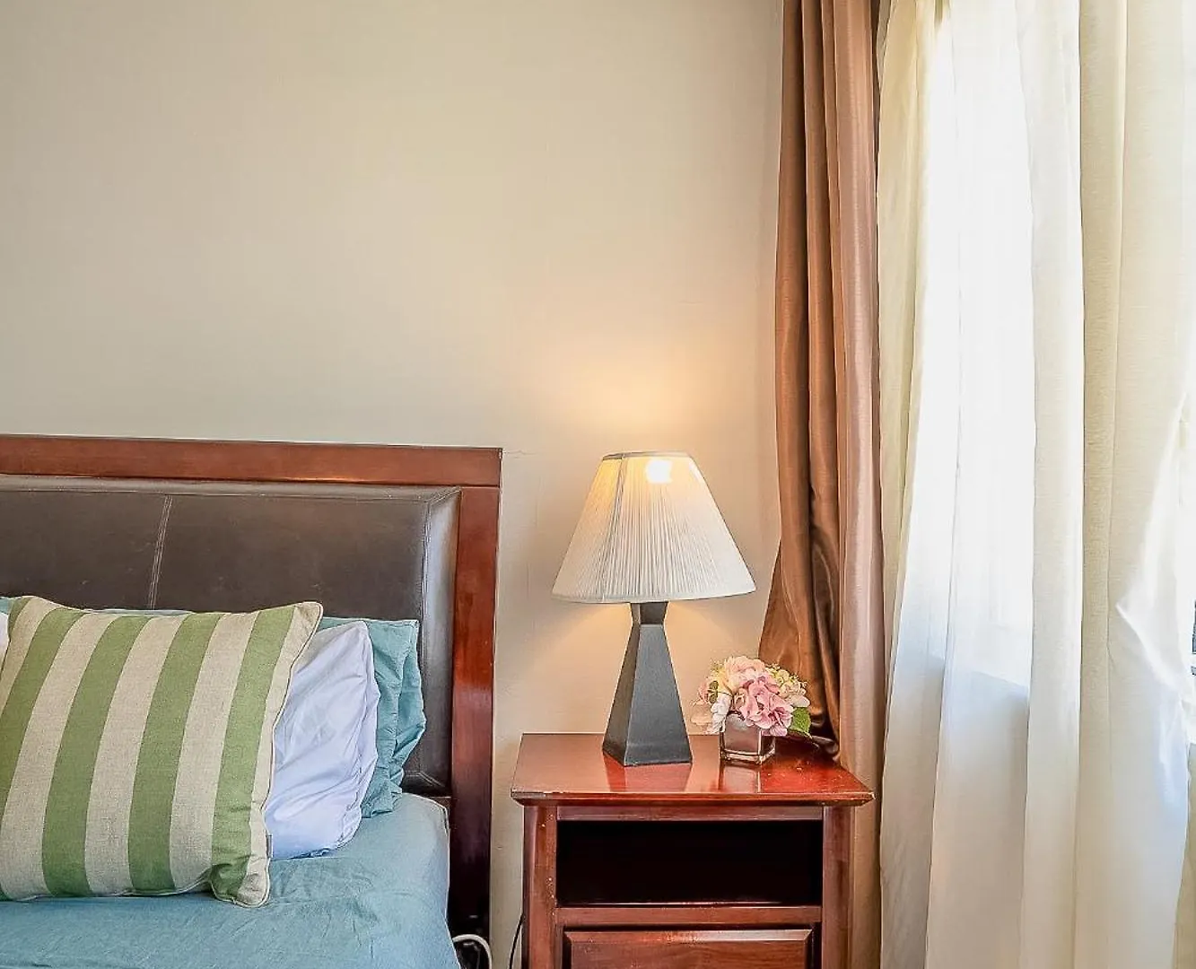 Cheerful 4 Bedroom With Free Parking Holiday home Miami