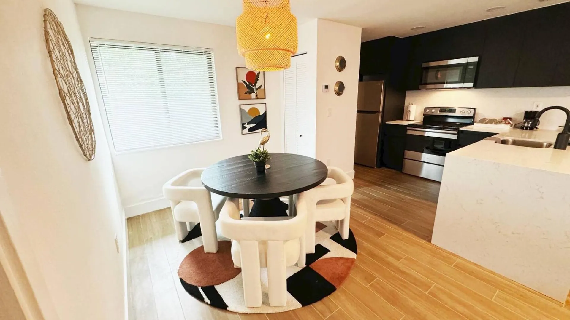 Urban Elegance: Trendy Modern In Wynwood Apartment