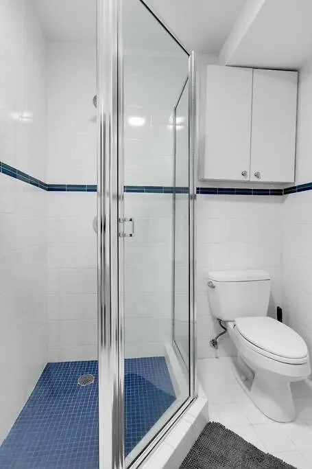 6 Bedrooms Oasis Treat With Oversized Pool, 9 Minutes To The *