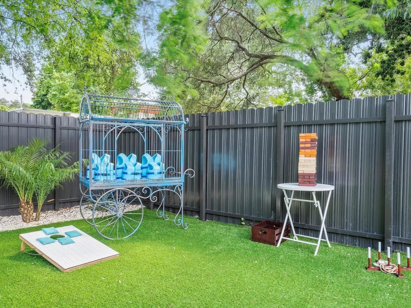 Getaway Luxe Pool Garden & Courtyard Daire