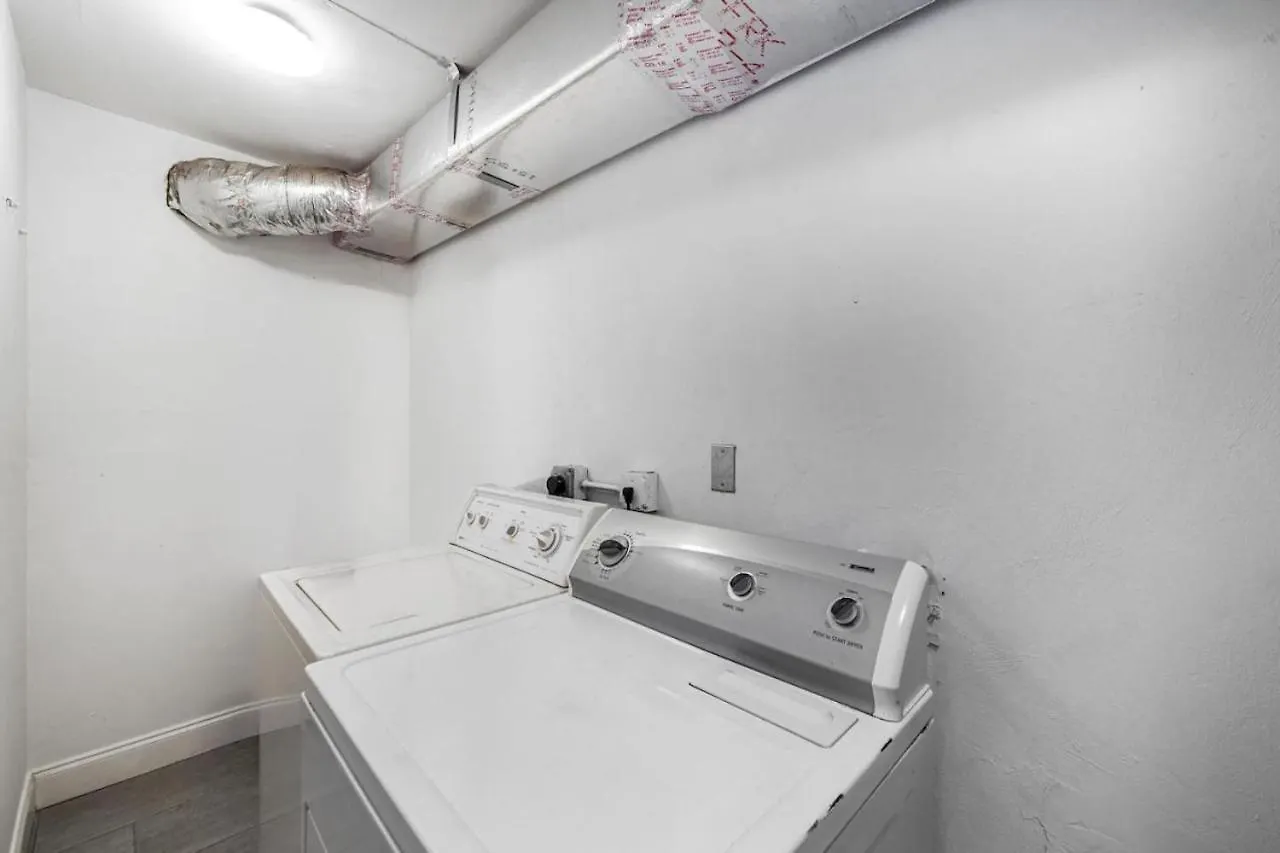 West Brickell Gem With Private Garden, 2br 2bath Apartment *