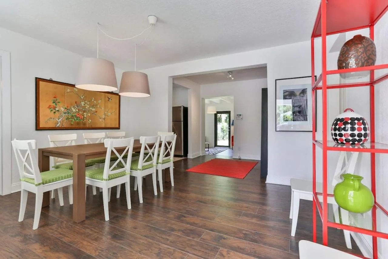Holiday home 4bedrooms 2bathrooms Art District Contemporary Japanese Themed Miami