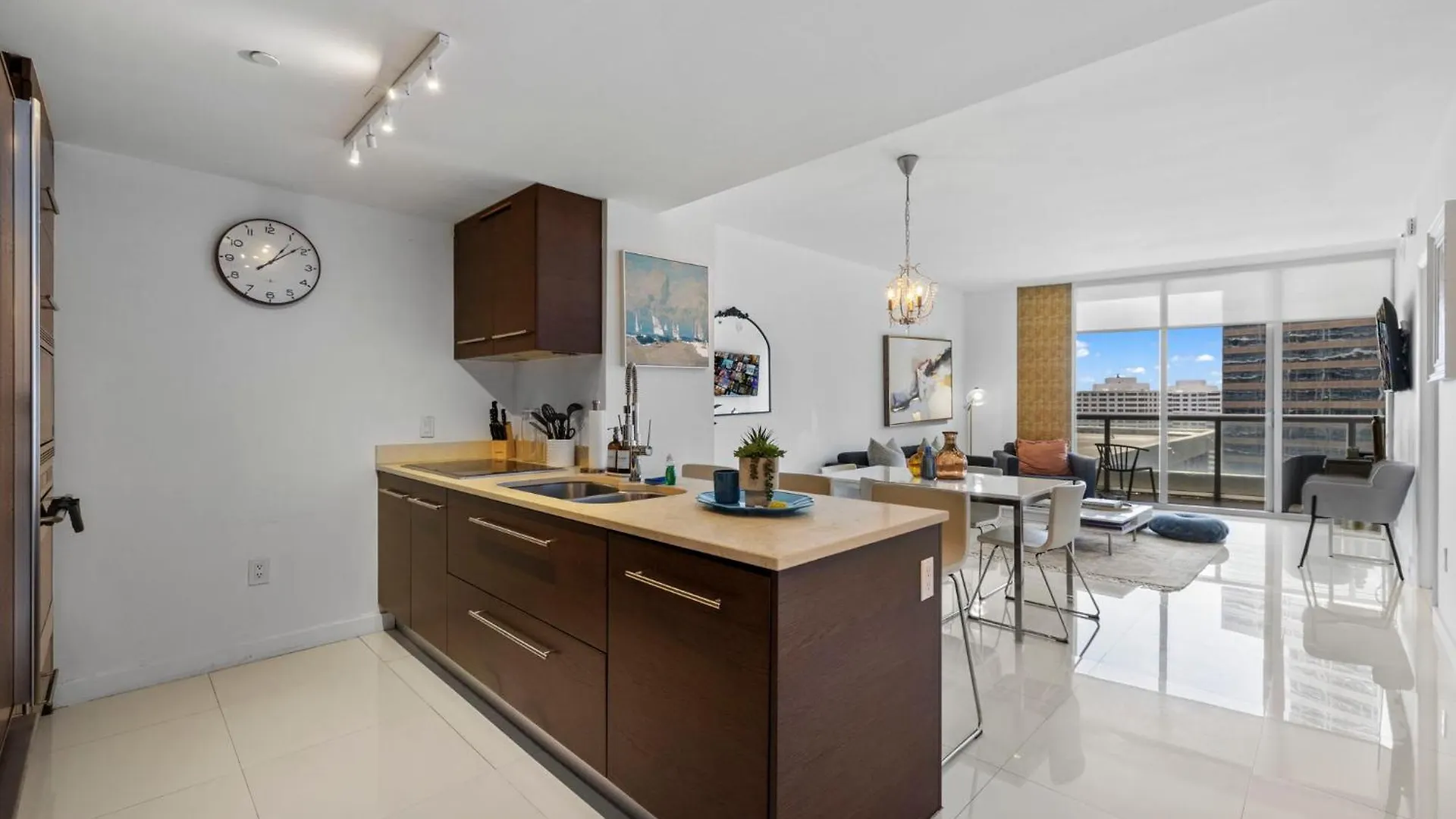 Downtown Brickell- Free Pool -gym- * Miami
