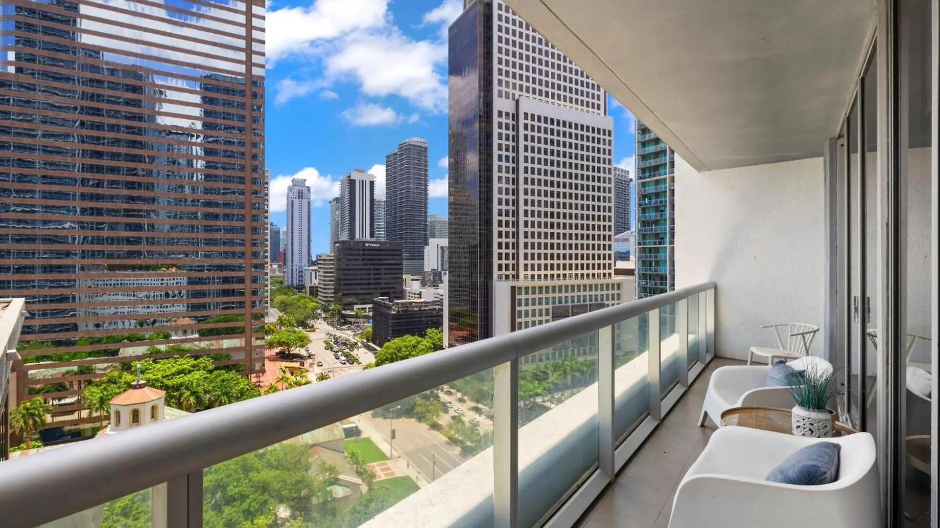 Διαμέρισμα Downtown Brickell- Free Pool -gym-