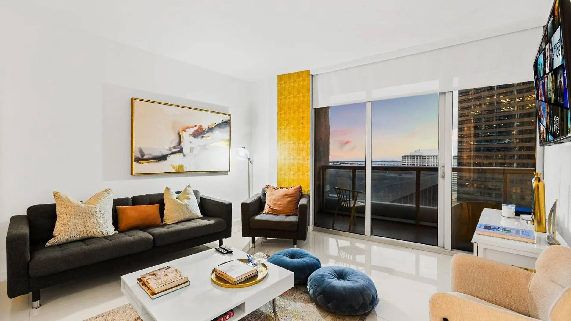 Διαμέρισμα Downtown Brickell- Free Pool -gym- *