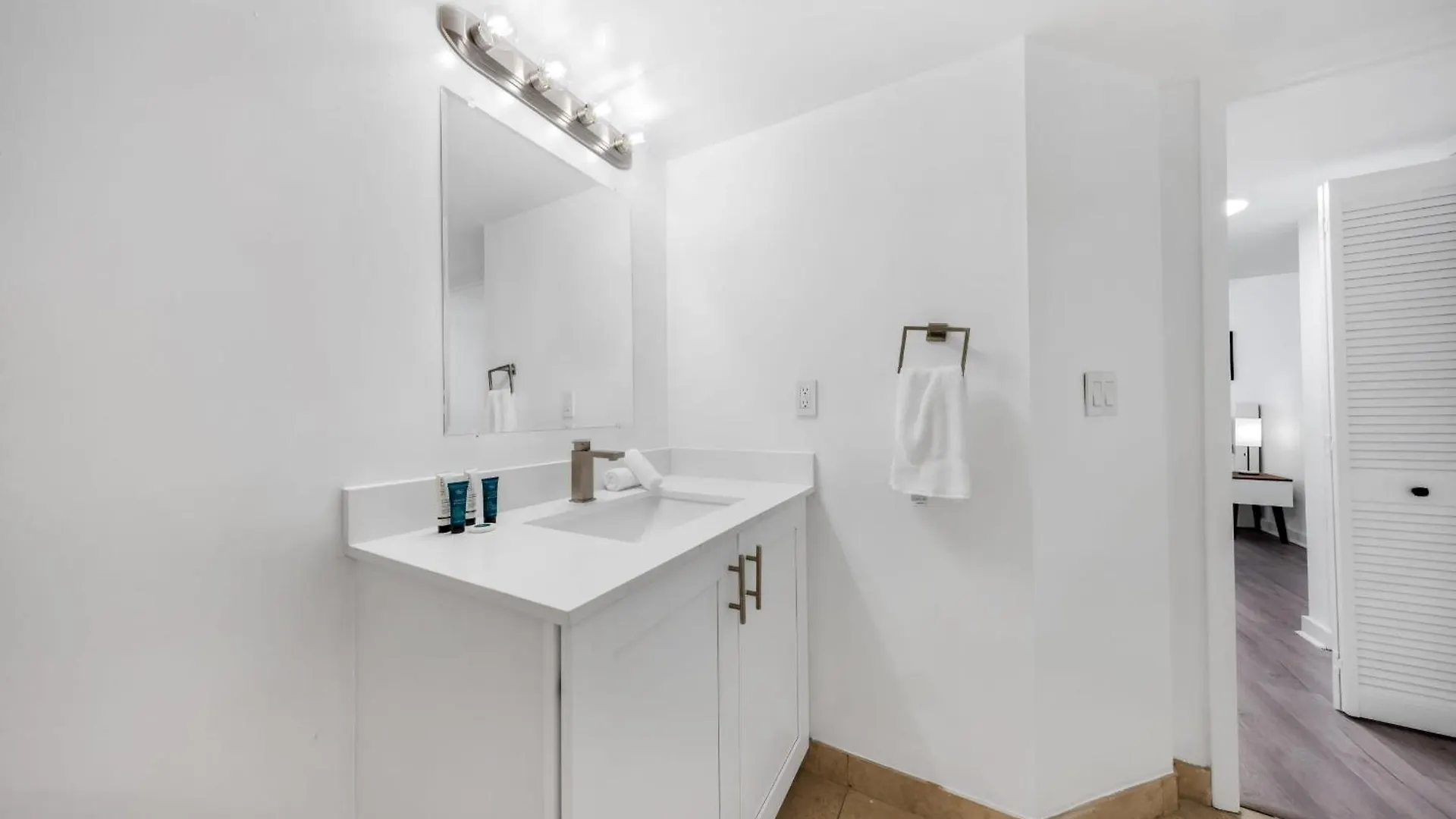 Heat Wave Biscayne Bay Holiday home *