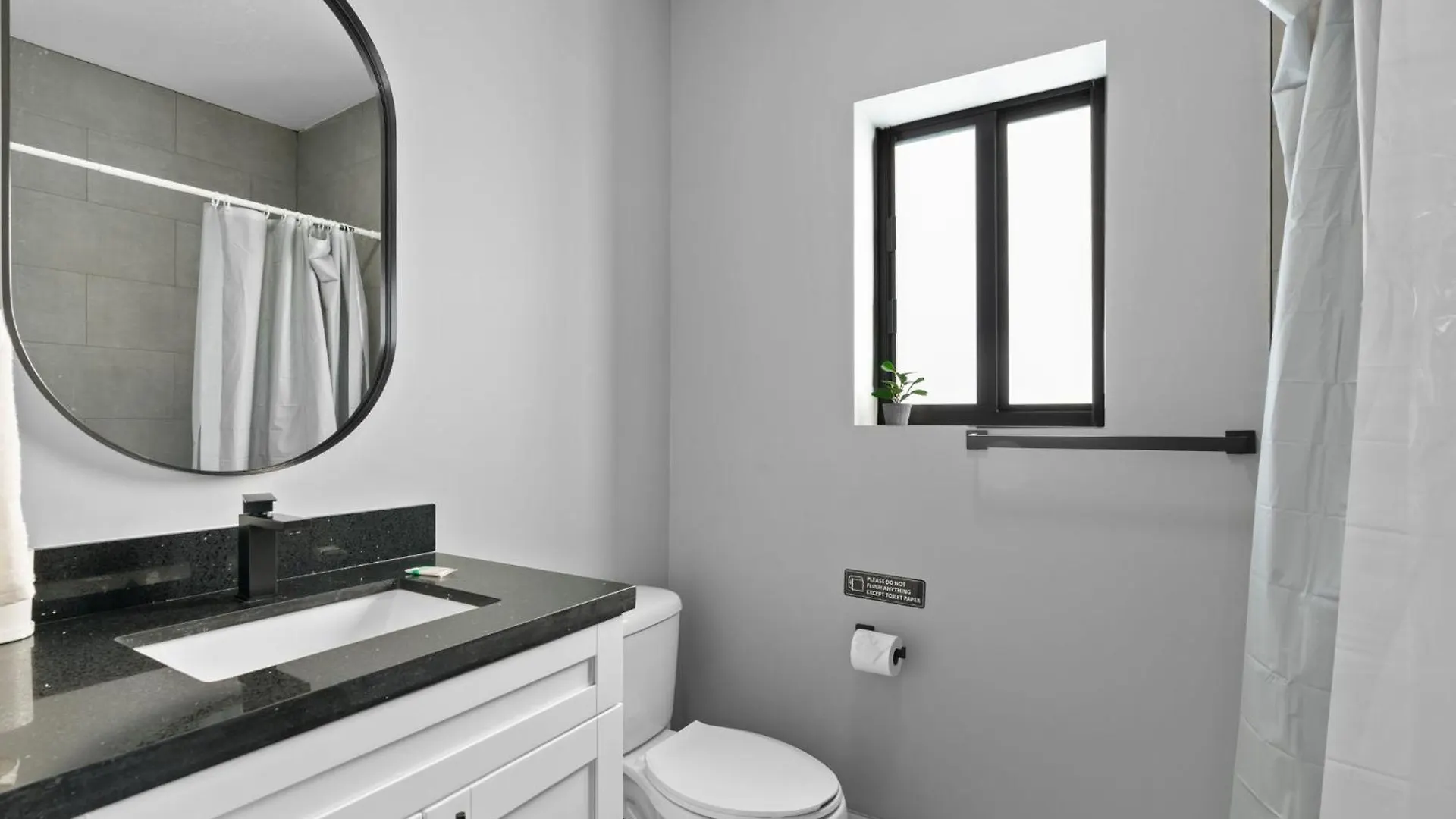 아파트 Modern 4-br House With Free Parking 마이애미