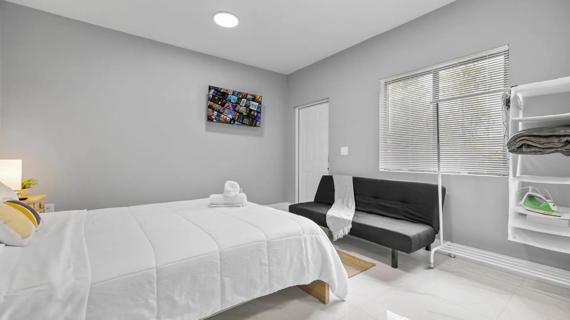 Beautifully Designed Studio In