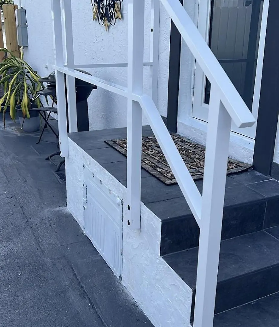 Little Gables Studio-your Escape-10min Airport *