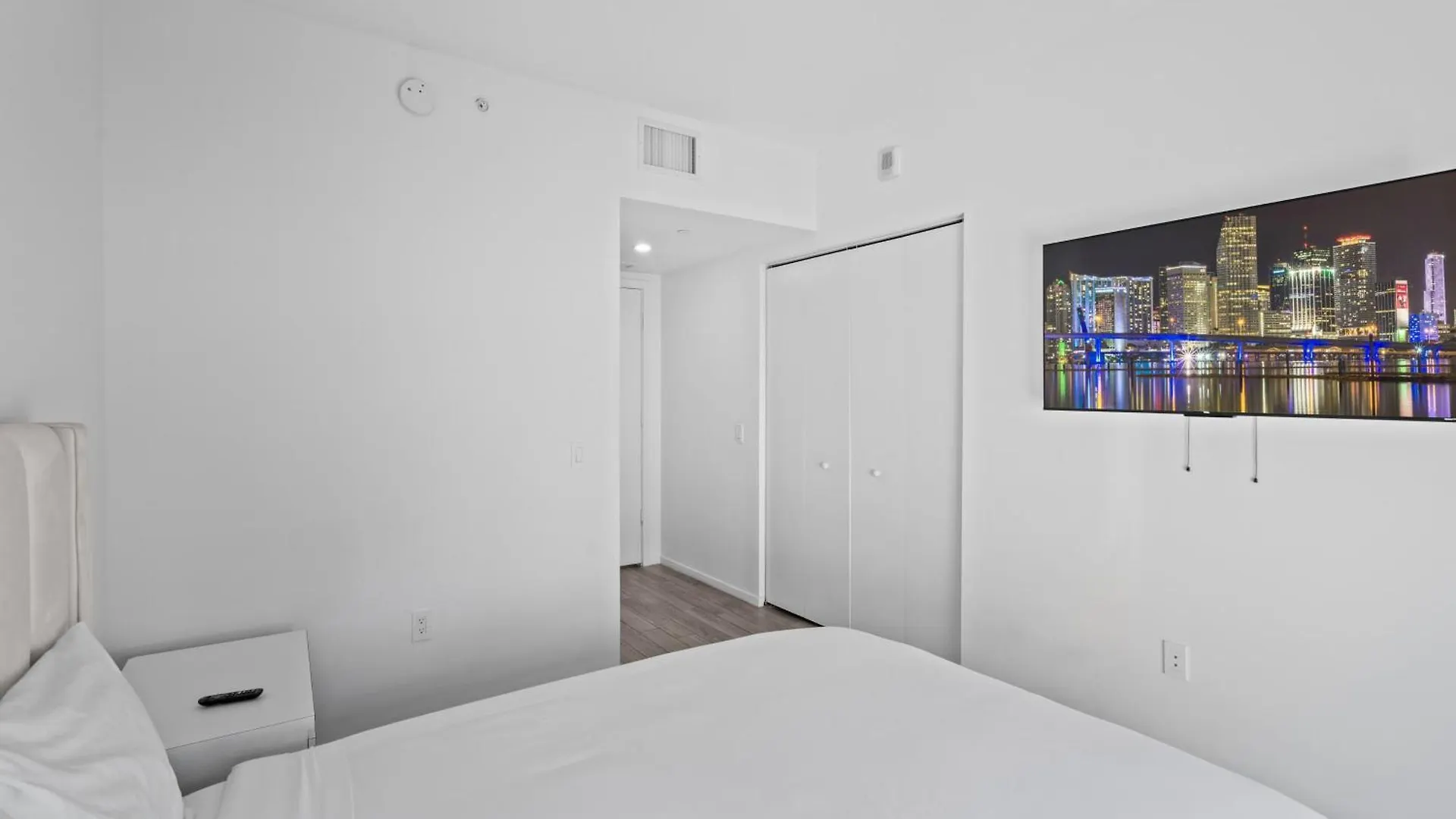 Exceptional In The Heart On Downtown Apartment Miami