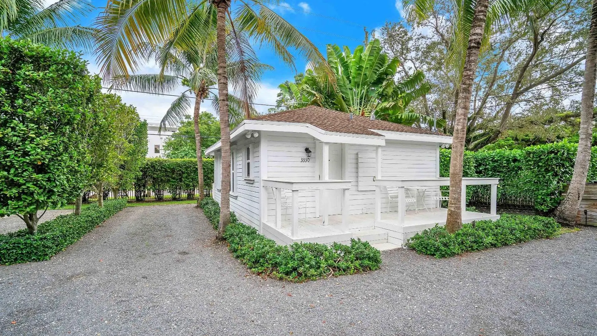 Renovated Grove -near Coconut Grove Holiday home