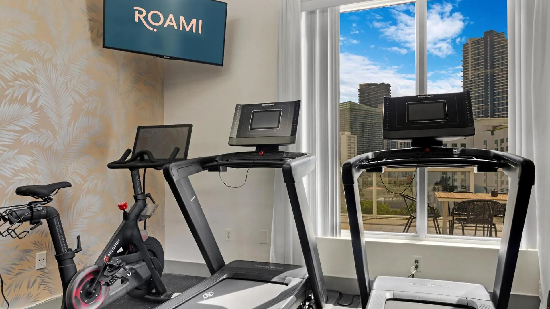Aparthotel Roami At Habitat Brickell 4*