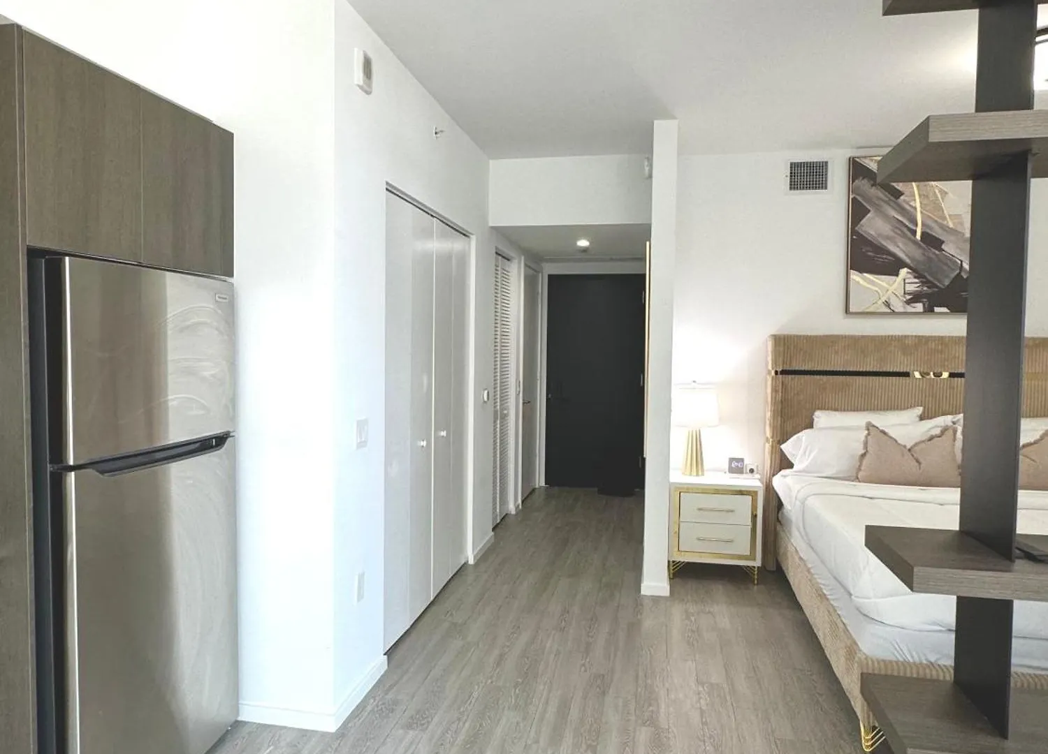 Modern & Chic Downtown One Block From Bayside Marketplace - Free Parking Διαμέρισμα