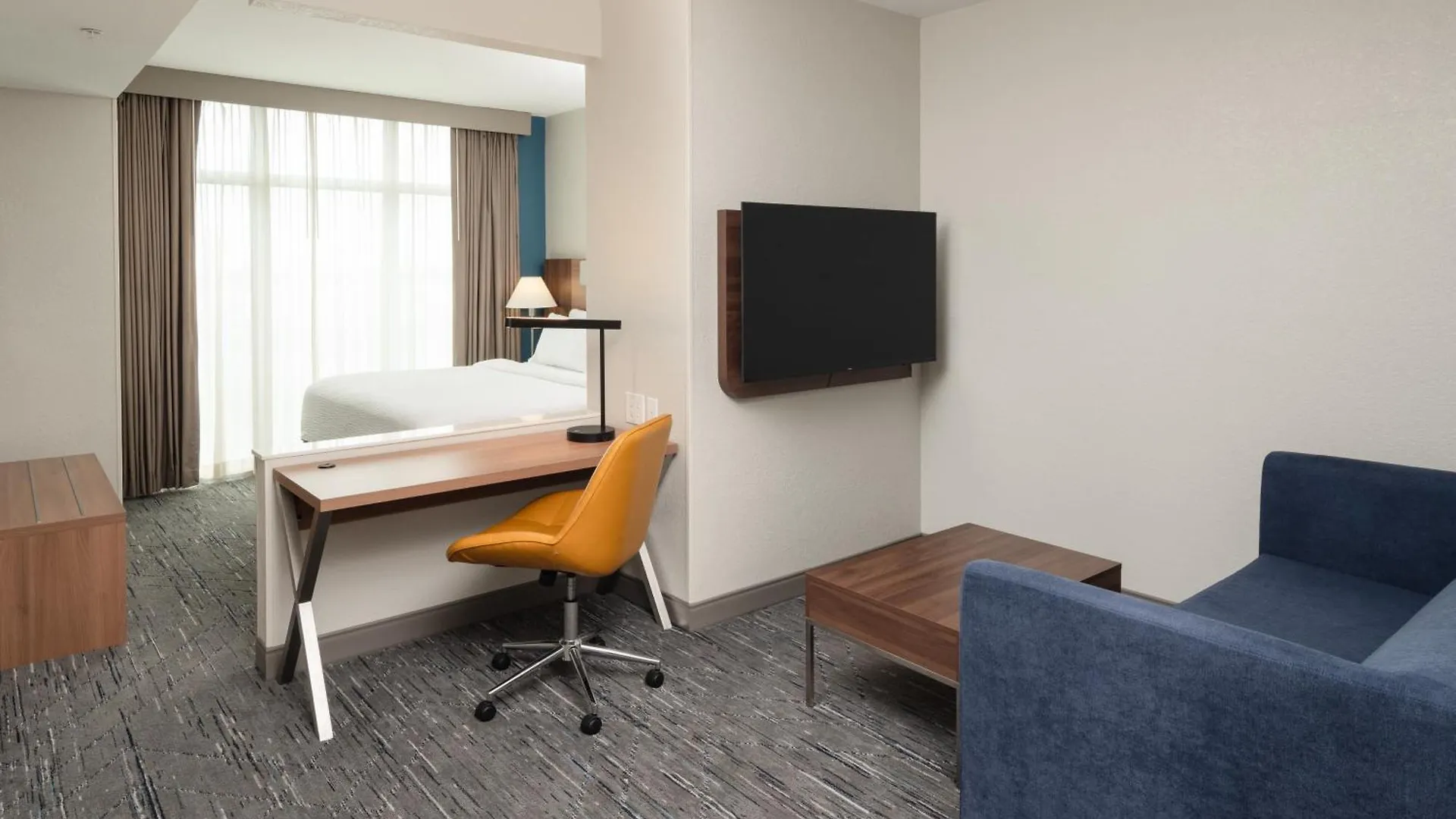 Express Airport-blue Lagoon Area By Ihg Hotel