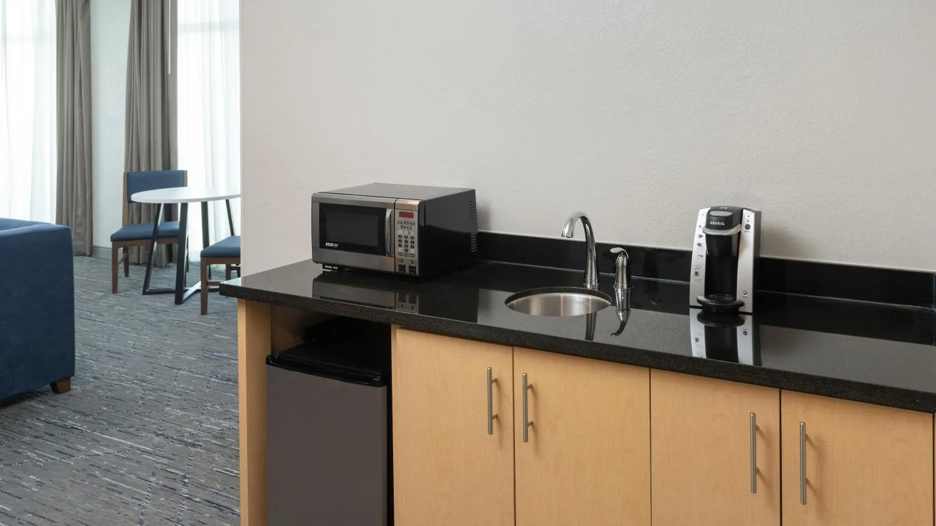 Hotel Express Airport-blue Lagoon Area By Ihg Miami