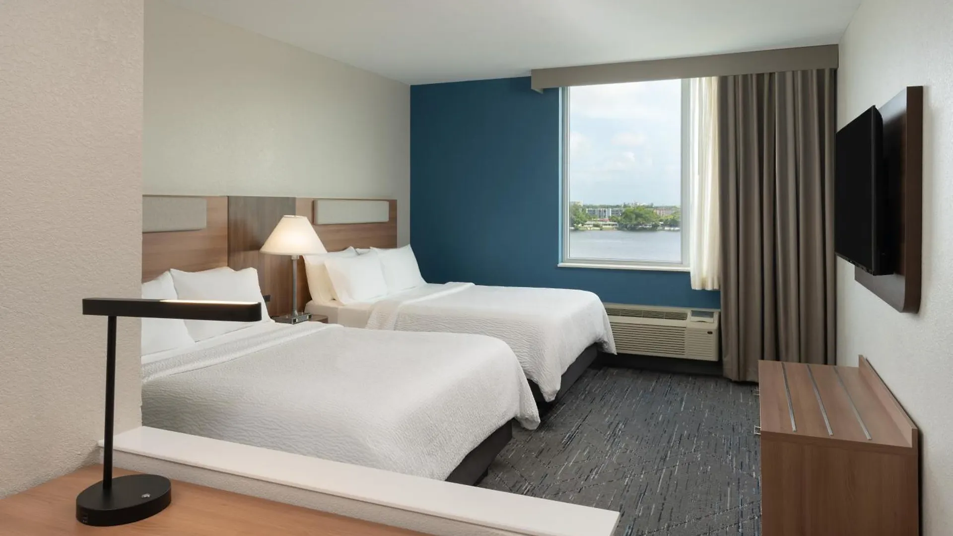 Hotel Express Airport-blue Lagoon Area By Ihg