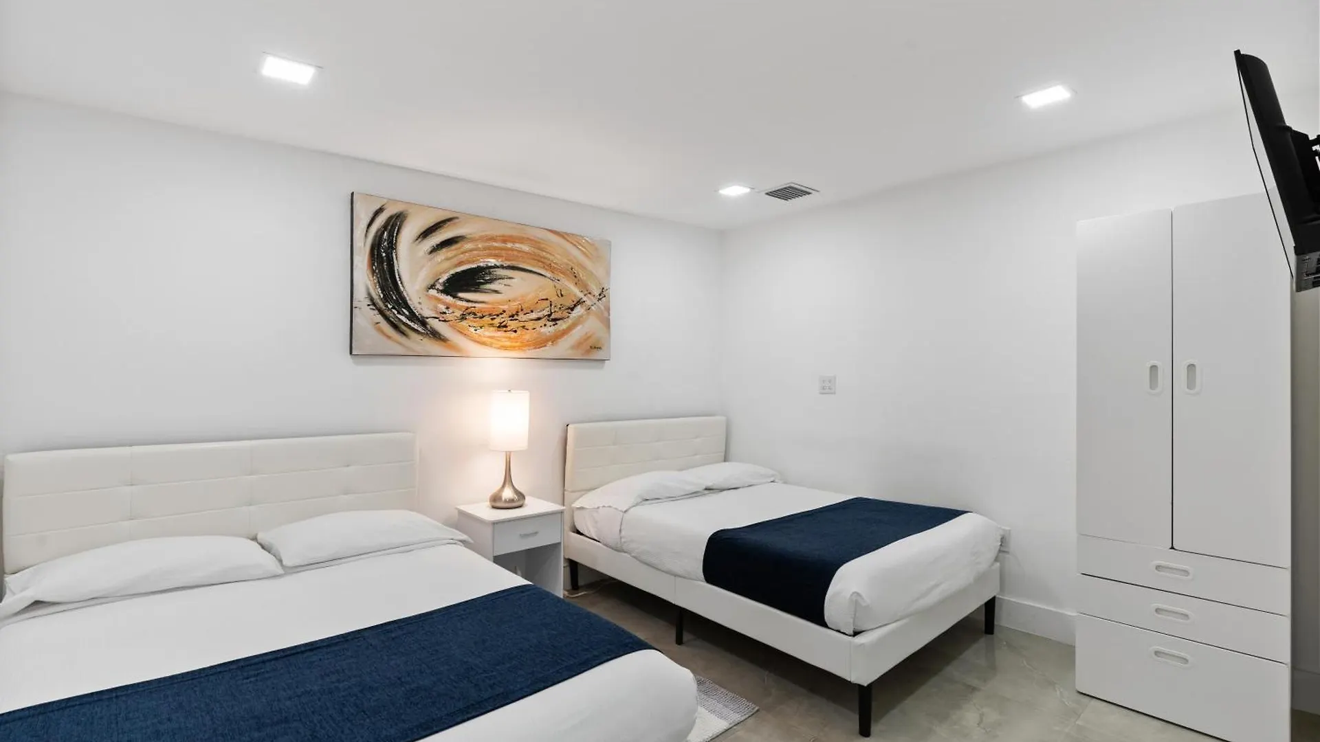 D'mauchi House Miami
