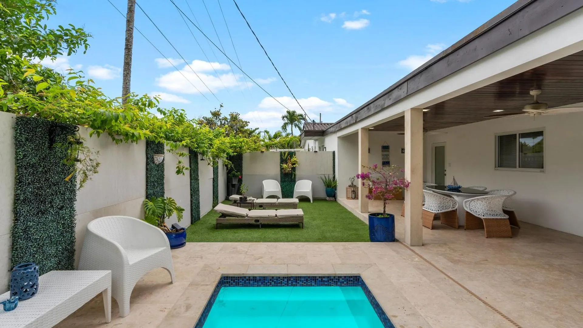 D'mauchi House Villa