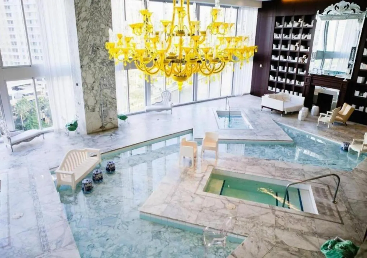 Luxury With Panoramic Views At Icon Brickell *