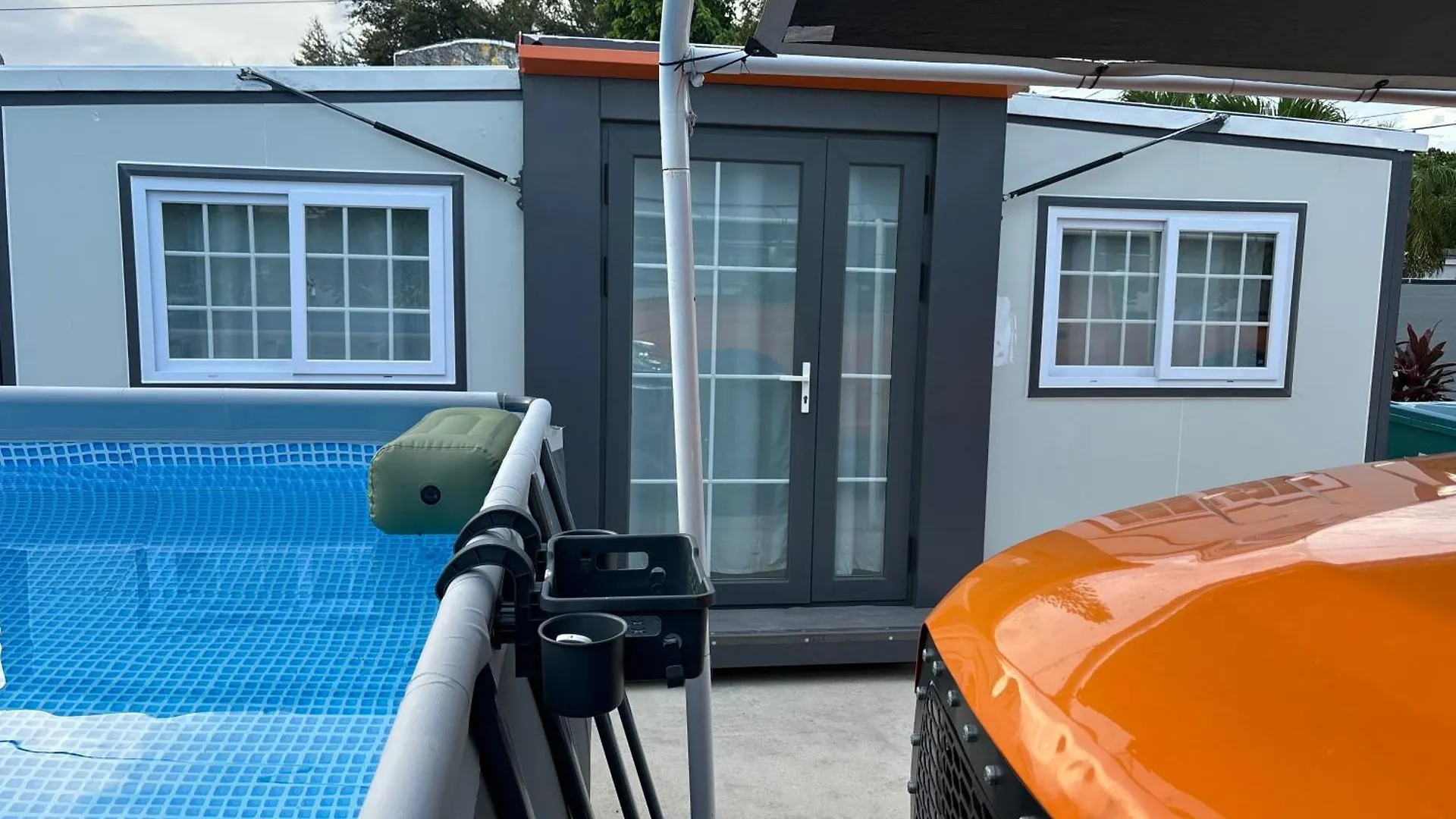Mini House Oasis Miami
