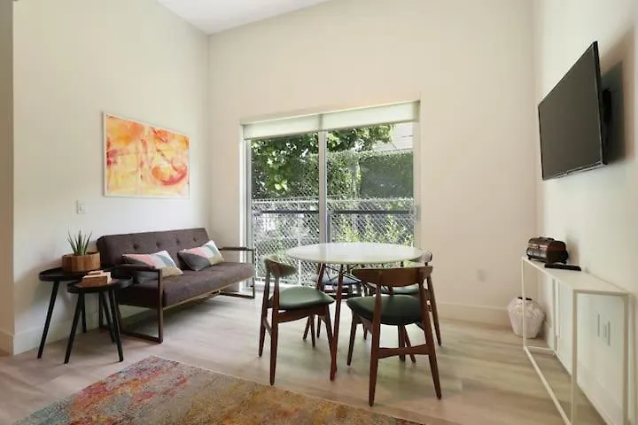Aerie Apartmanhotel