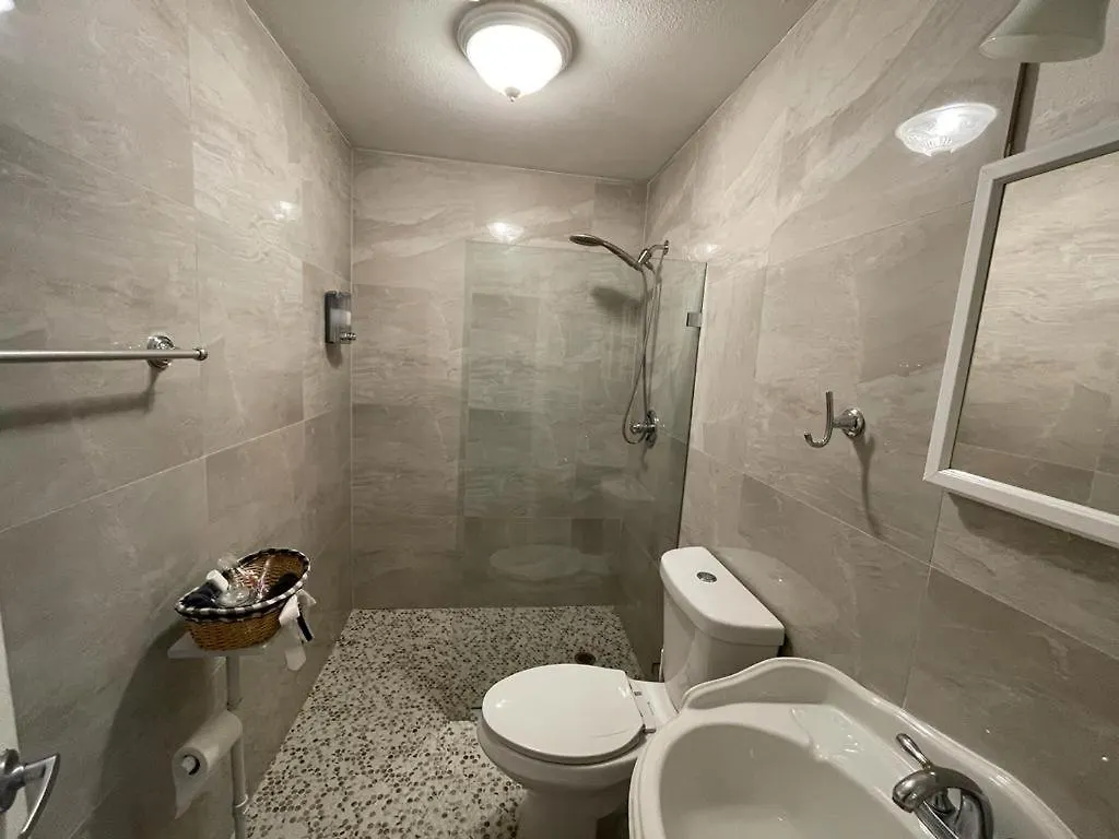 Homestay Relax And Unwind In Little Havana Miami