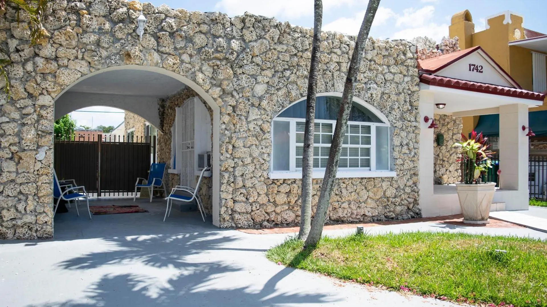 Relax And Unwind In Little Havana * Miami