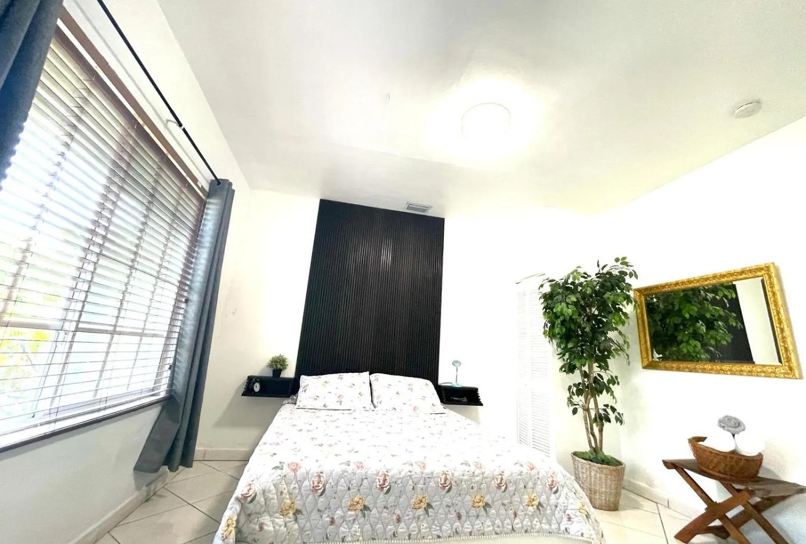 Private Next To Calle Ocho * 迈阿密