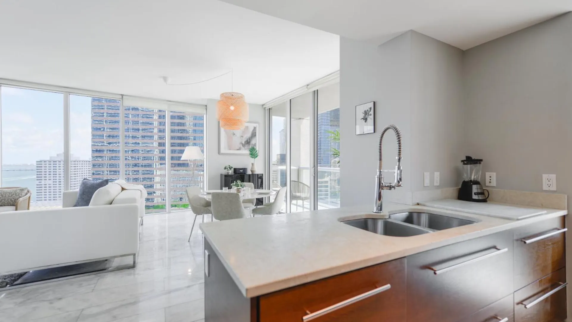 Breathtaking Views At Icon W Lux Brickell *
