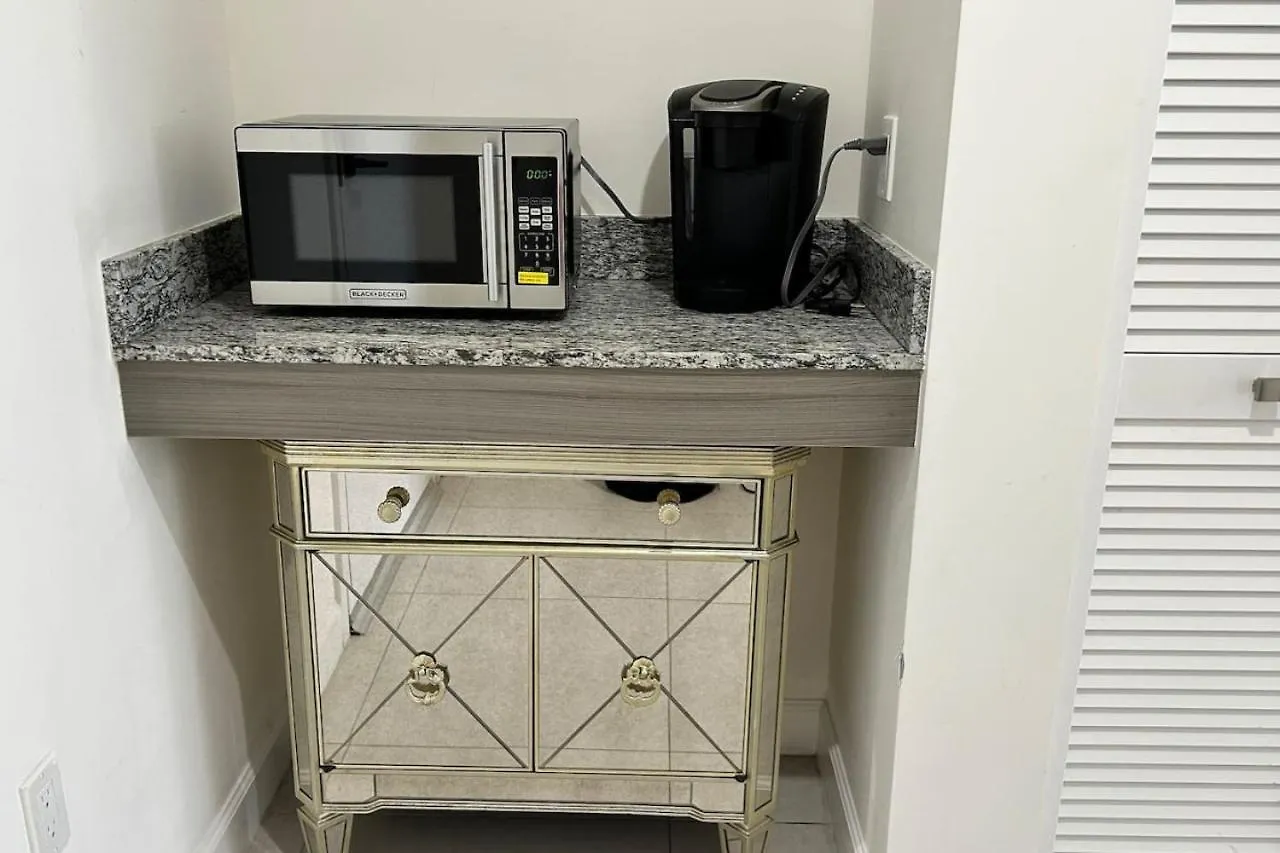 Style Luxury Living In Doral, Apartment Miami